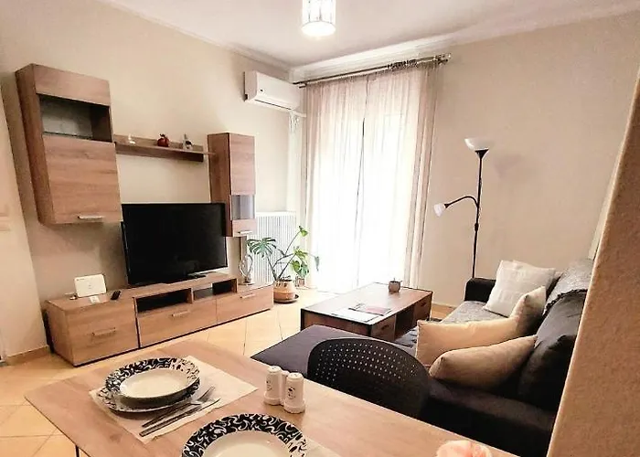 Elpida\'S House